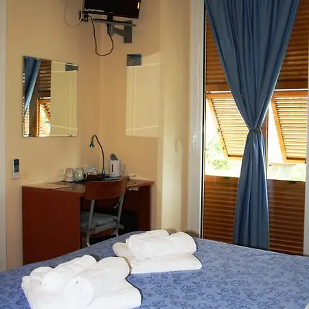 招待所 布兰达住宿 3*