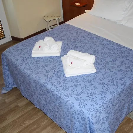 招待所 布兰达住宿